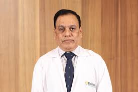 Dr Naresh Biyani